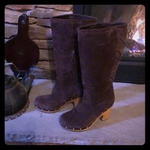 Ugg size 8 boots